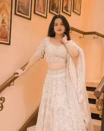 Escort Basar